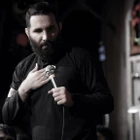 Yağmur, akşam ezanı; harem gözümün önünde