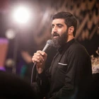 Hamdolsun siyah gömleği giydim