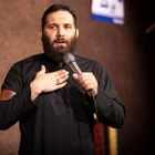 Ey sancağın sahibi